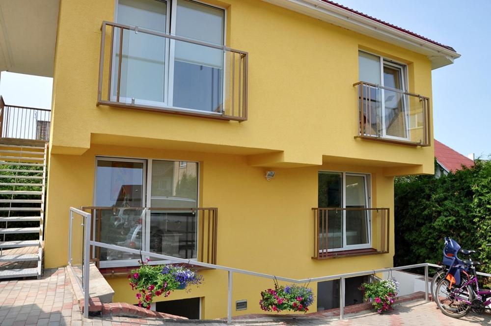 Justinos Vila Palanga Exterior foto
